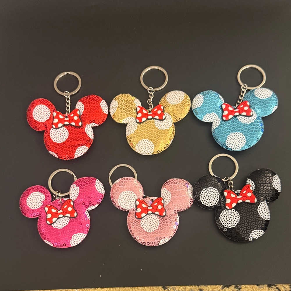 NEW Disney Minnie Mouse Sequin Keychain Collection 6 pieces bulk lot set